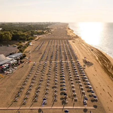 Beachfront With Terrace Bibione