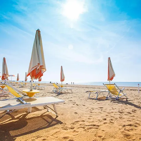 Beachfront With Terrace * Bibione