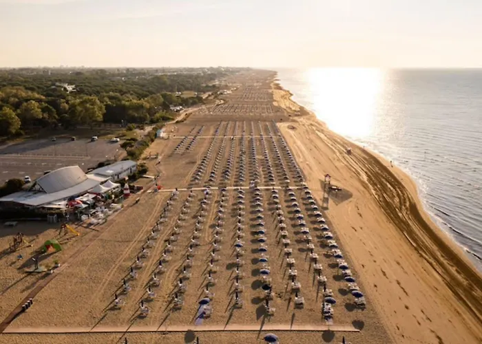 Beachfront With Terrace Μπιμπιόνε